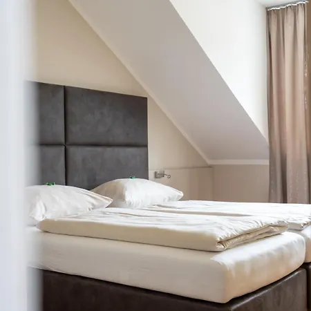 Eee Hotel Perg
